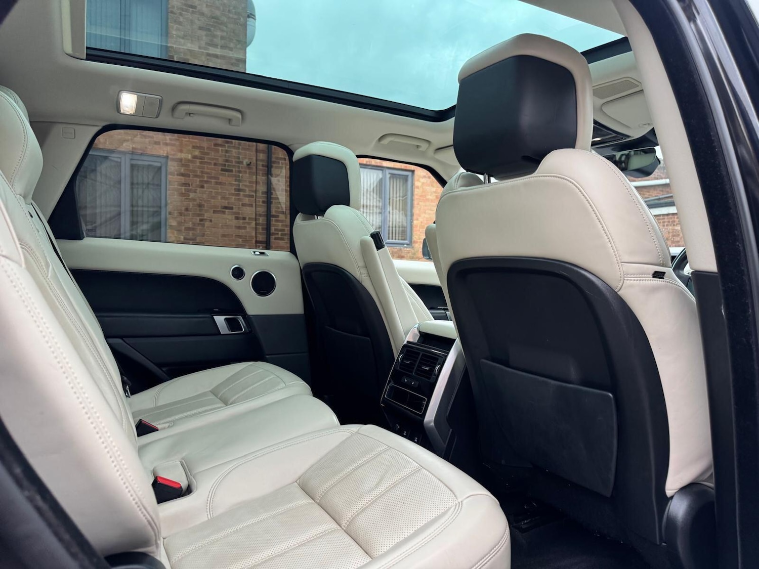 Used Land Rover Range Rover Sport 2021 for sale - 76952952: Photo 48