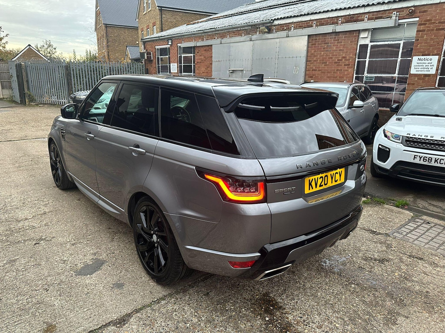 Used Land Rover Range Rover Sport 2020 for sale - 76572728: Photo 10