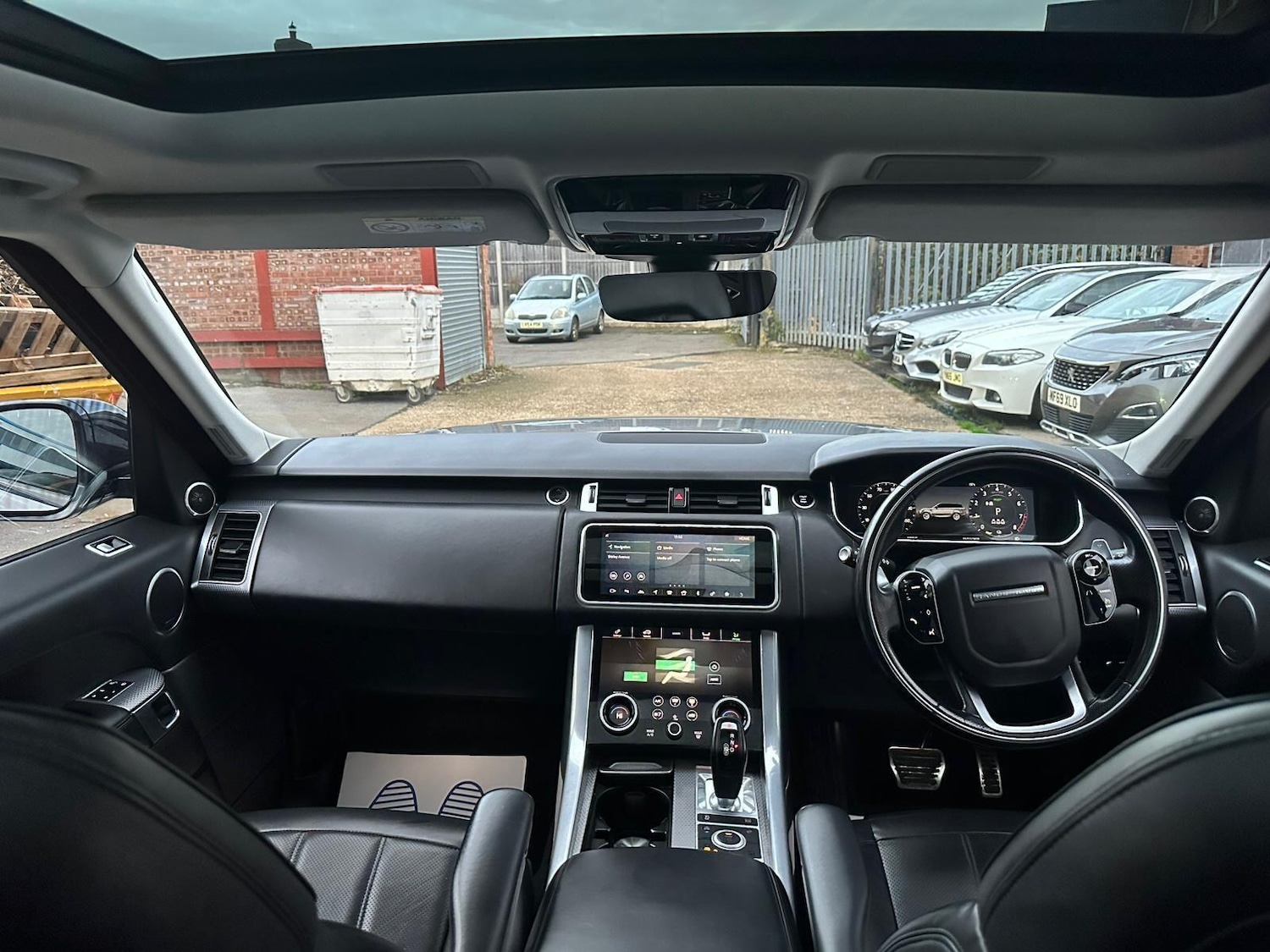 Used Land Rover Range Rover Sport 2020 for sale - 76572728: Photo 40