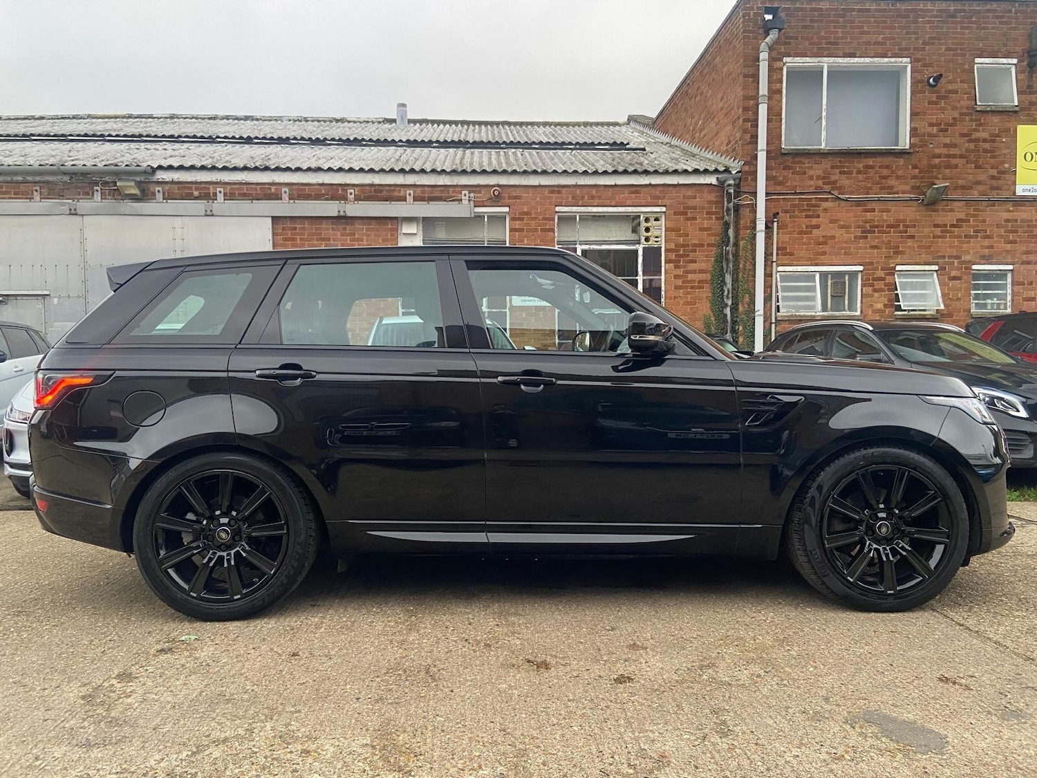 Used Land Rover Range Rover Sport 2020 for sale - 77040085: Photo 11