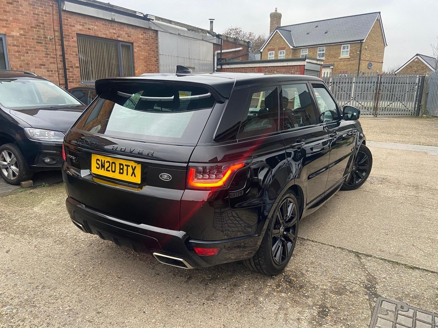 Used Land Rover Range Rover Sport 2020 for sale - 77040085: Photo 3