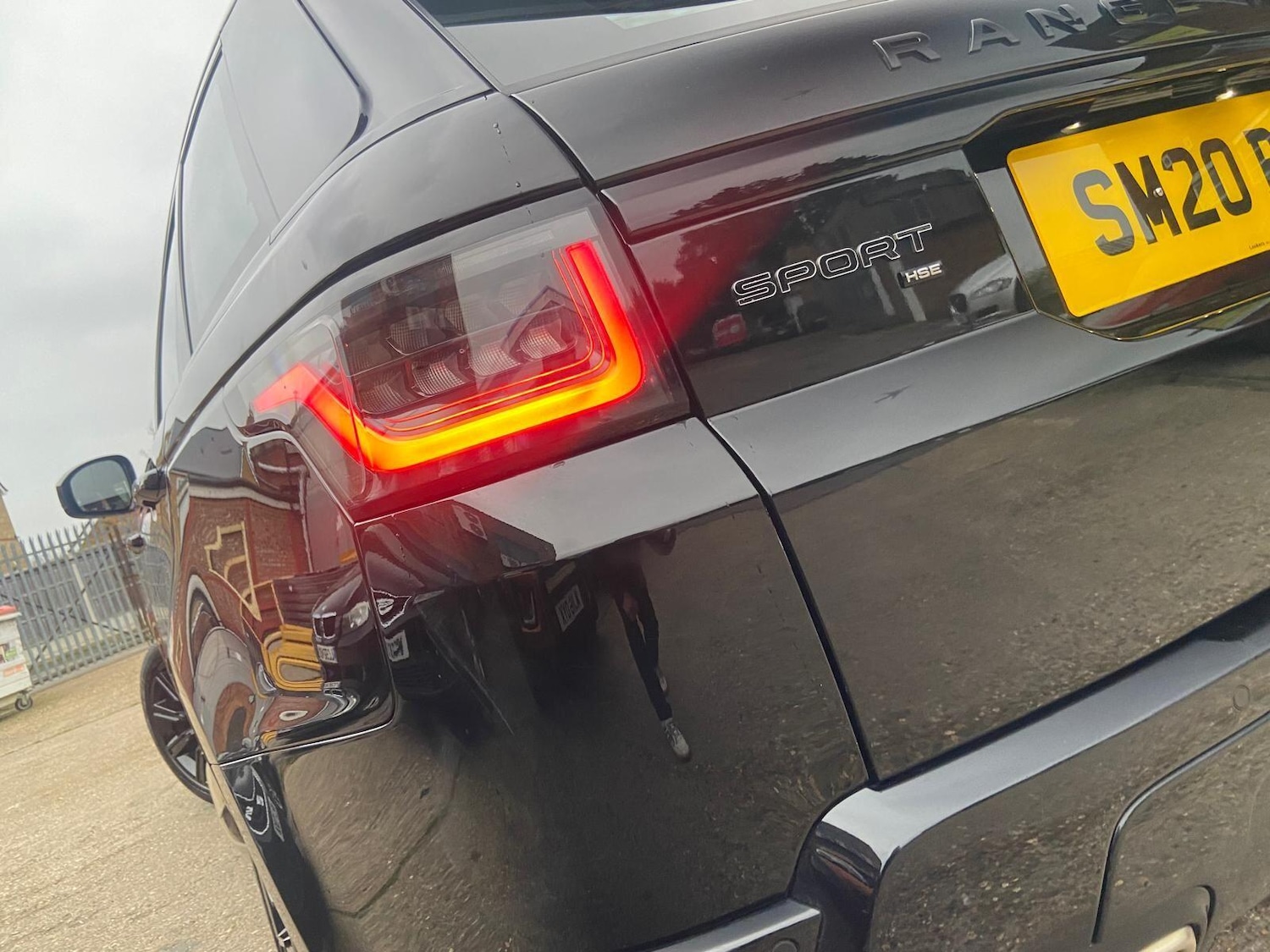 Used Land Rover Range Rover Sport 2020 for sale - 77040085: Photo 38