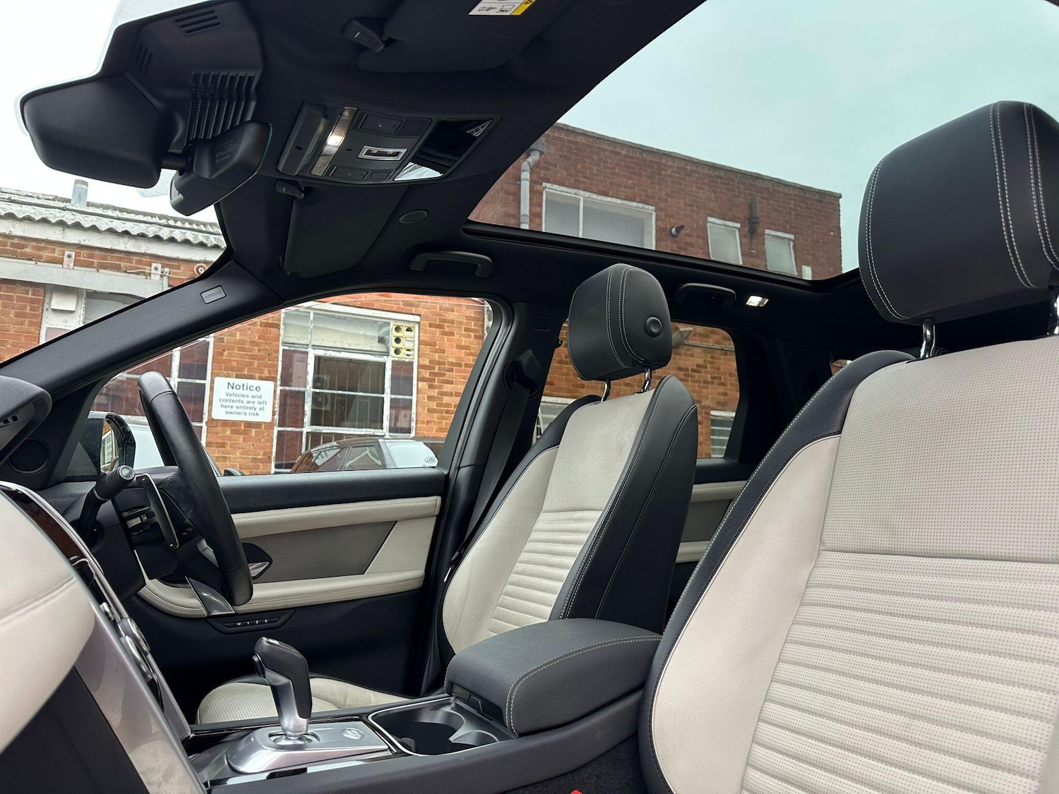 Used Land Rover Discovery Sport 2022 for sale - 77091675: Photo 38