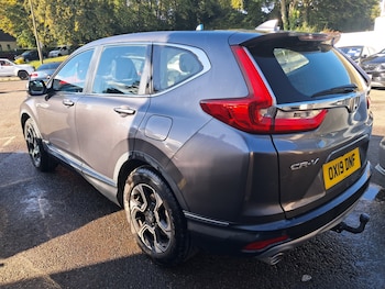 Used Honda CR-V 2019 for sale - 75894763: Photo