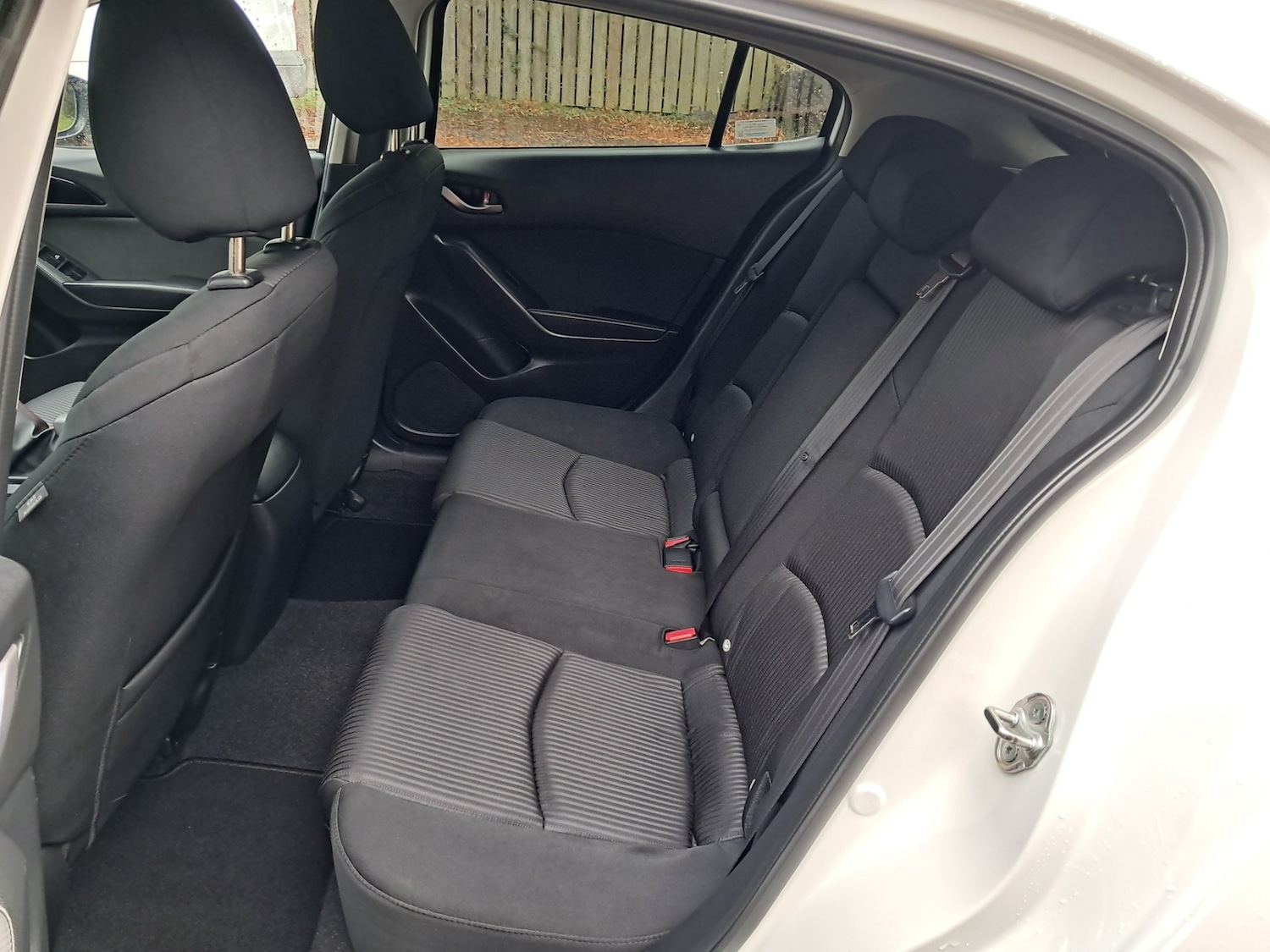 Used Mazda Mazda3 2015 for sale - 76352864: Photo 19