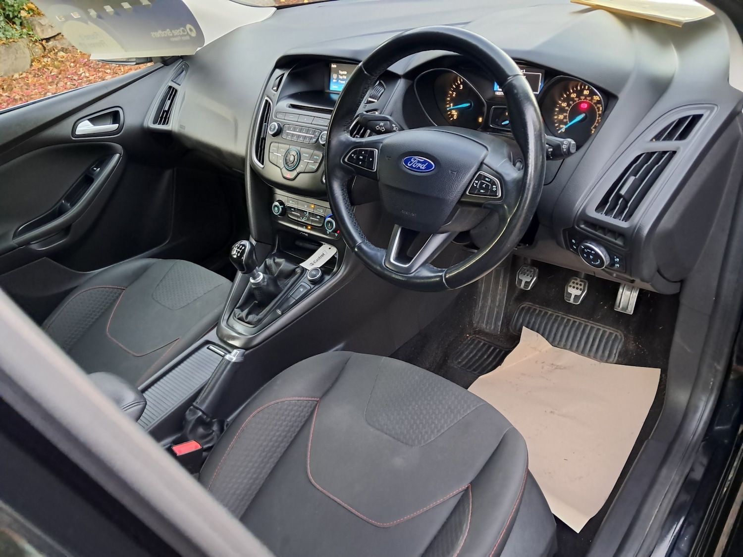 Used Ford Focus 2015 for sale - 76329576: Photo 12