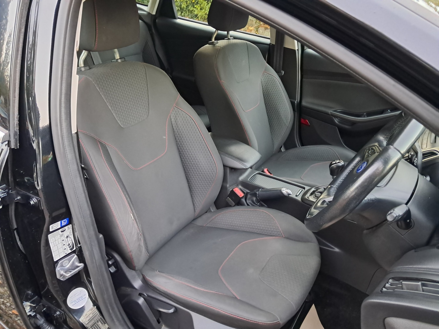 Used Ford Focus 2015 for sale - 76329576: Photo 13