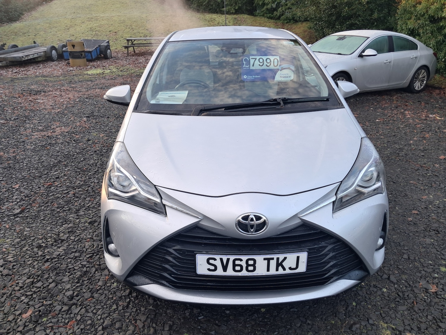 Used Toyota Yaris 2018 for sale - 77116171: Photo 2