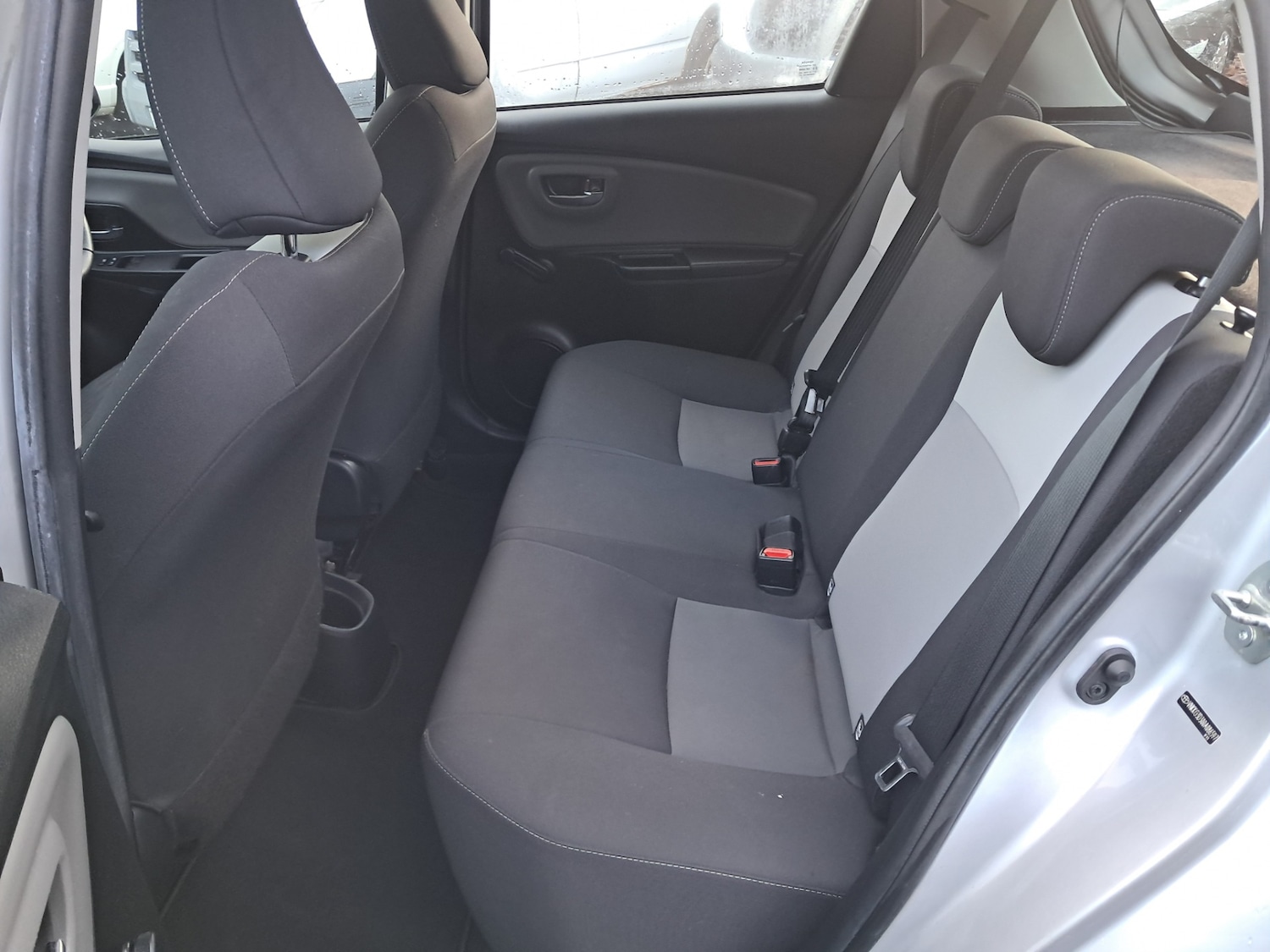 Used Toyota Yaris 2018 for sale - 77116171: Photo 20