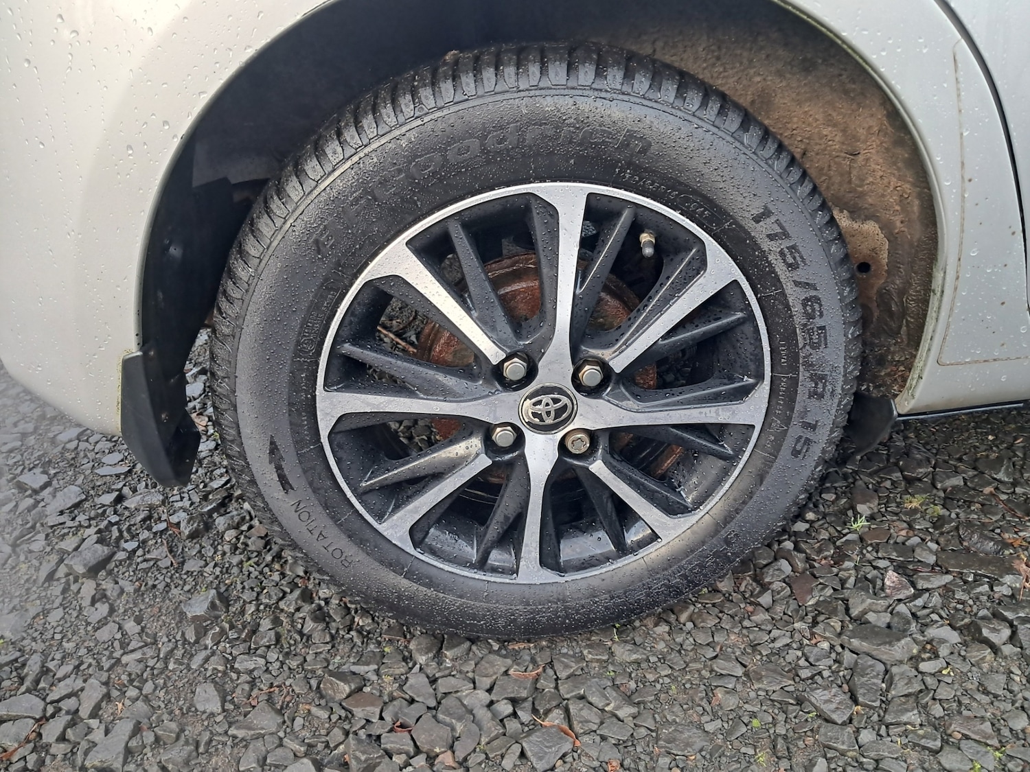 Used Toyota Yaris 2018 for sale - 77116171: Photo 24