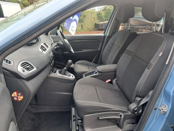 Used Renault Scenic 2010 for sale - 74524657: Photo 19
