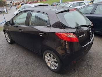 Used Mazda Mazda2 2012 for sale - 77502927: Photo