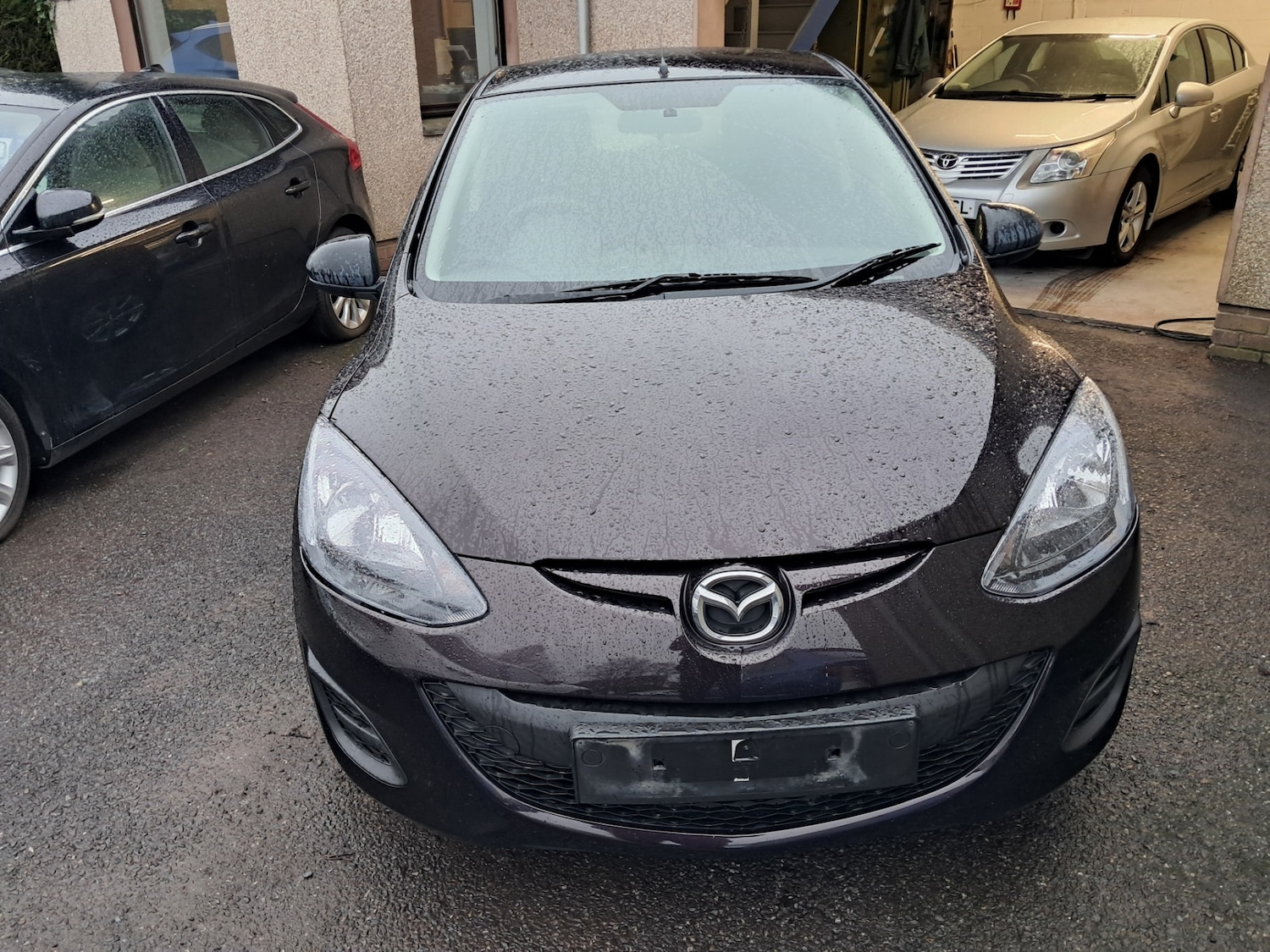 Used Mazda Mazda2 2012 for sale - 77502927: Photo 5