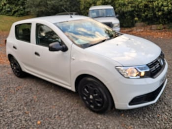 Used Dacia Sandero 2019 for sale - 76192469: Photo