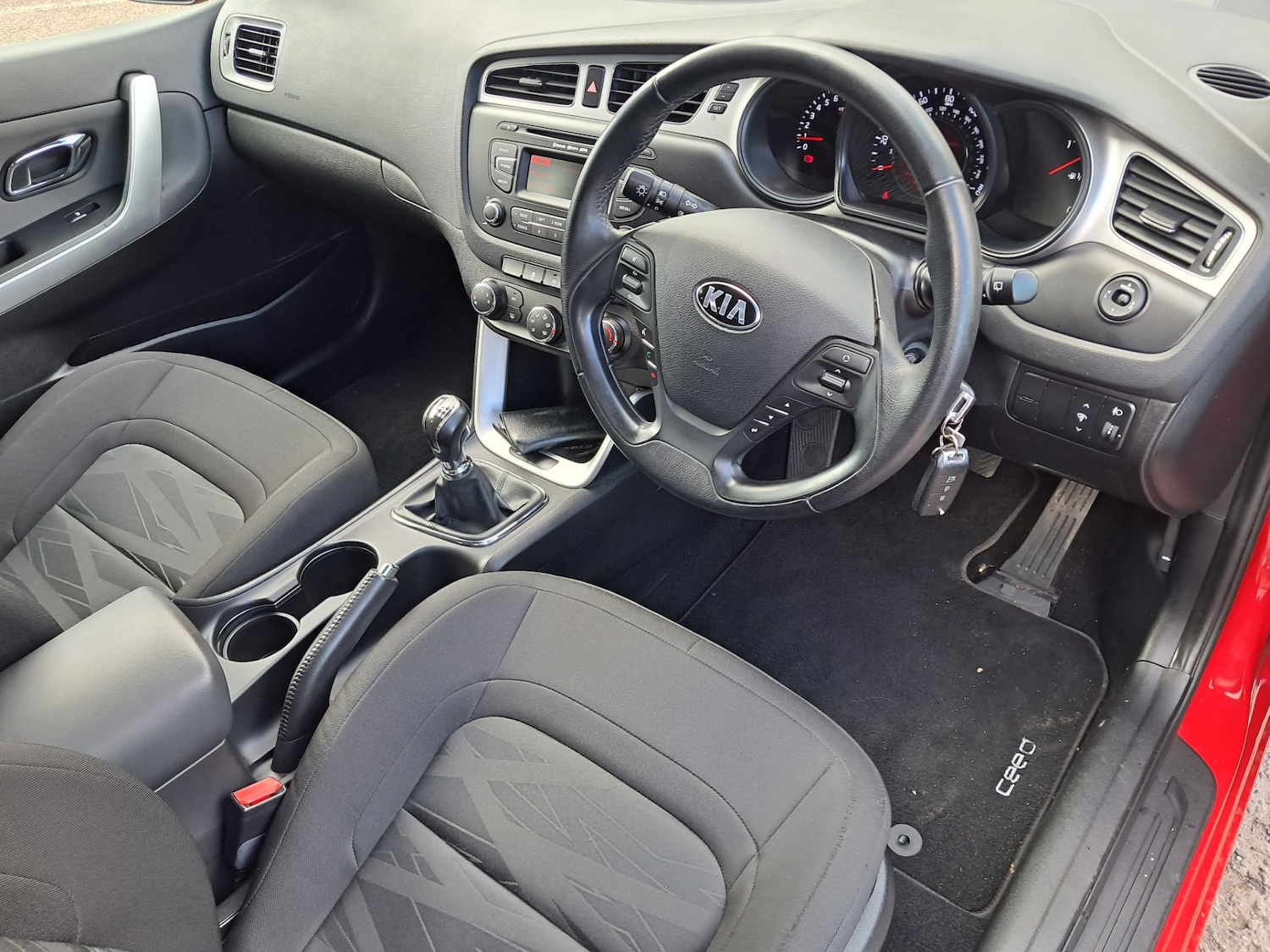 Used Kia Ceed 2014 for sale - 78139942: Photo 9