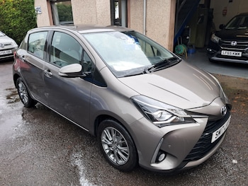 Toyota - Yaris