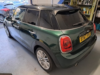 Used MINI Hatch 2018 for sale - 76101145: Photo