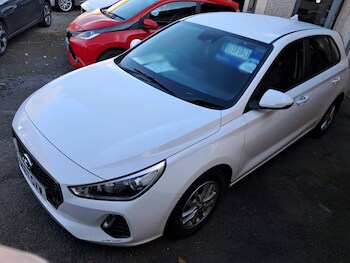 Used Hyundai i30 2017 for sale - 76544623: Photo