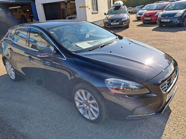 Used Volvo V40 2012 for sale - 74386991: Photo 14
