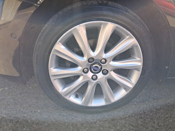 Used Volvo V40 2012 for sale - 74386991: Photo 18