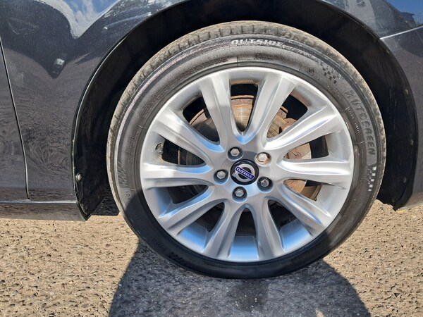 Used Volvo V40 2012 for sale - 74386991: Photo 21