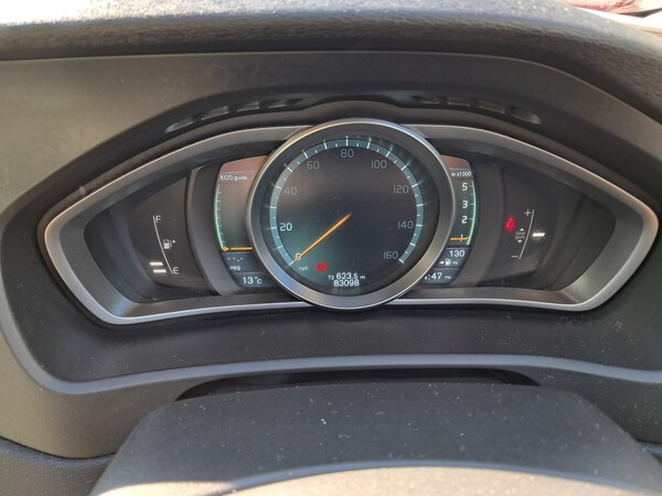 Used Volvo V40 2012 for sale - 74386991: Photo 24