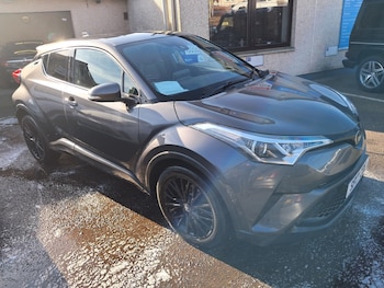 Used Toyota C-HR 2017 for sale - 78149302: Photo