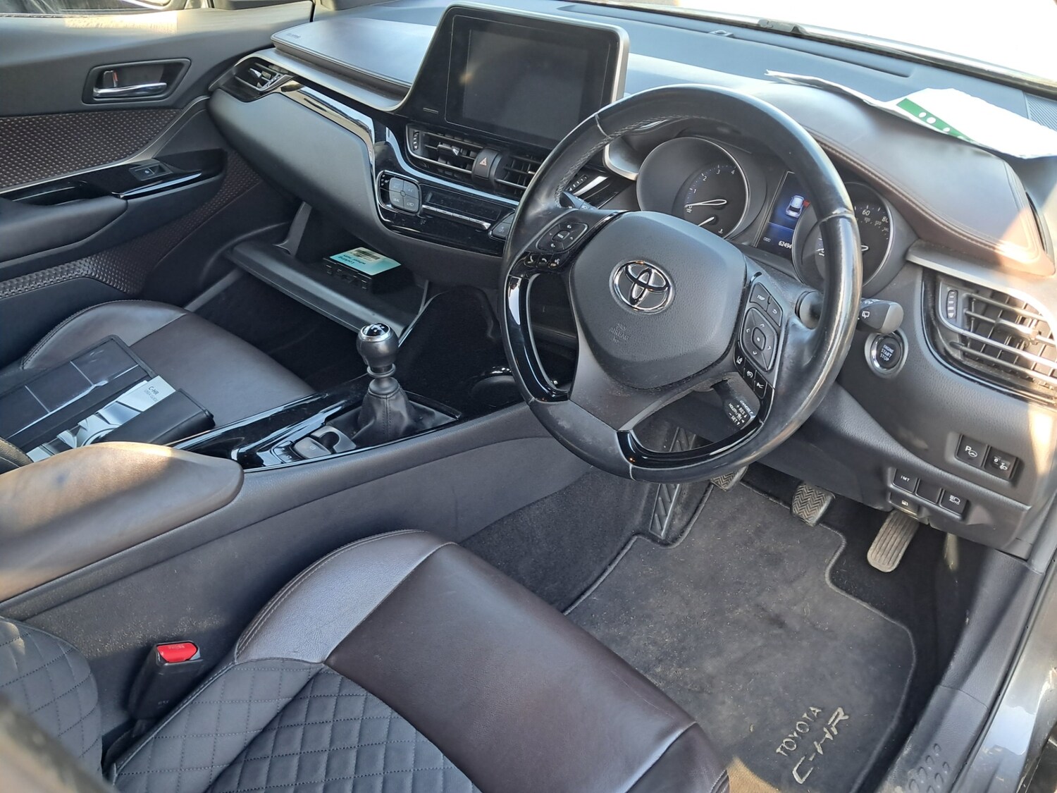 Used Toyota C-HR 2017 for sale - 78149302: Photo 6