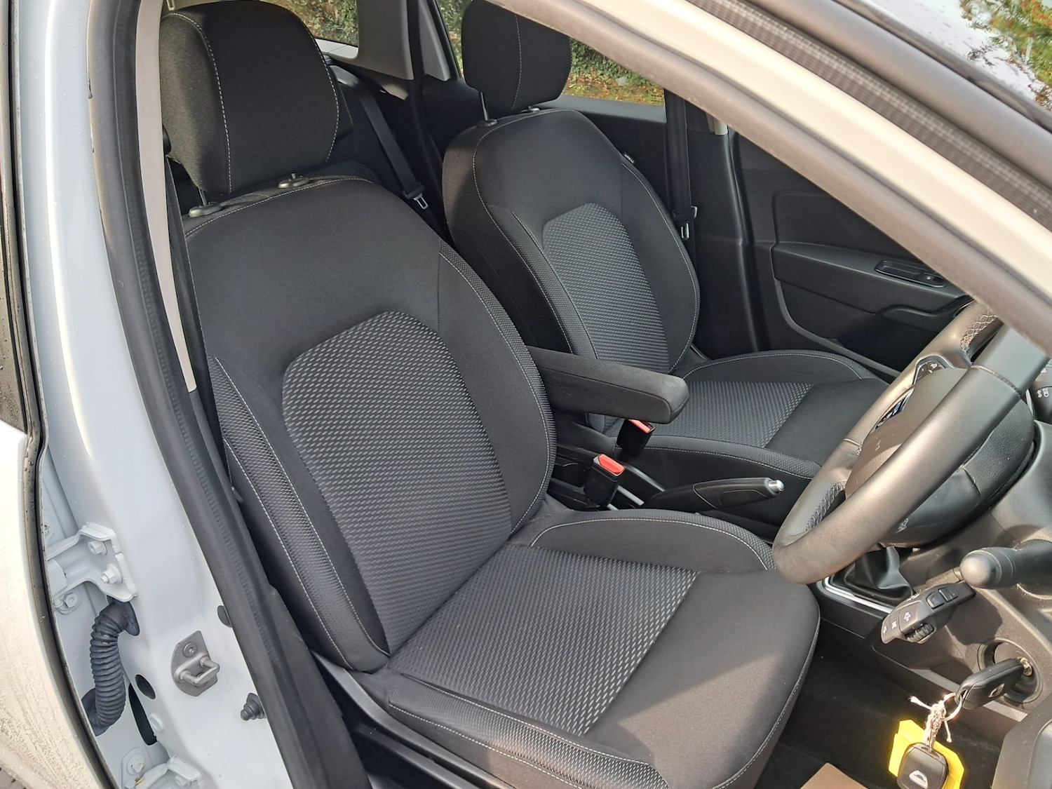 Used Dacia Duster 2020 for sale - 76353436: Photo 15