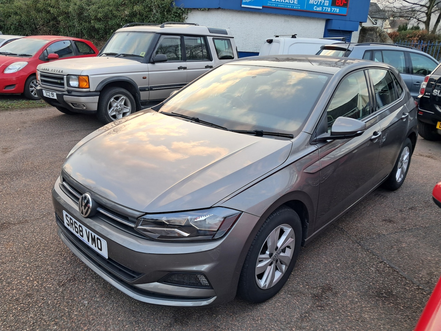 Used Volkswagen Polo 2019 for sale - 77758647: Photo 3