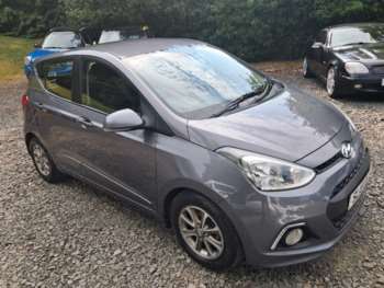 2015 (15) - 1.2 Premium 5-Door