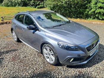 Used Volvo V40 2014 for sale - 78859086: Photo