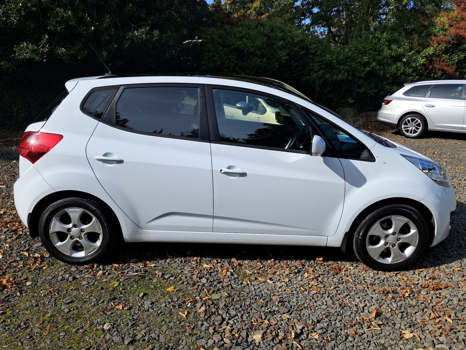 Used Kia Venga 2014 for sale - 75894662: Photo 8