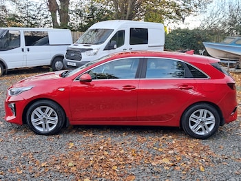Used Kia Ceed 2019 for sale - 76544635: Photo