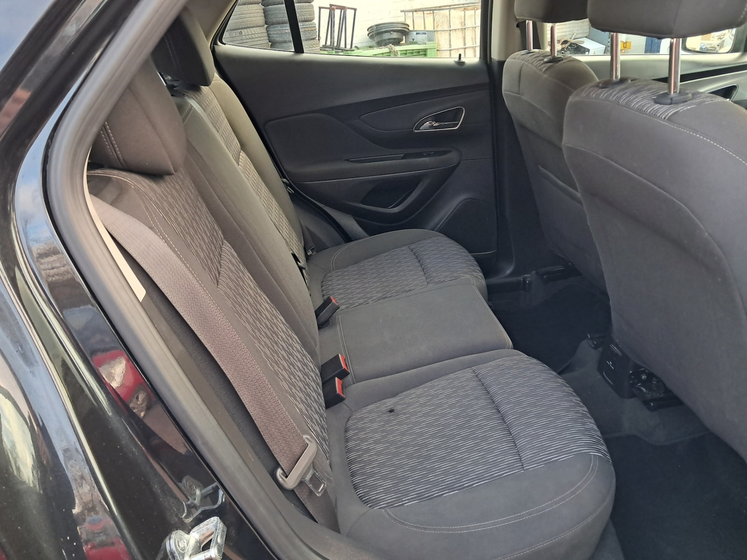 Used Vauxhall Mokka 2015 for sale - 77062068: Photo 5