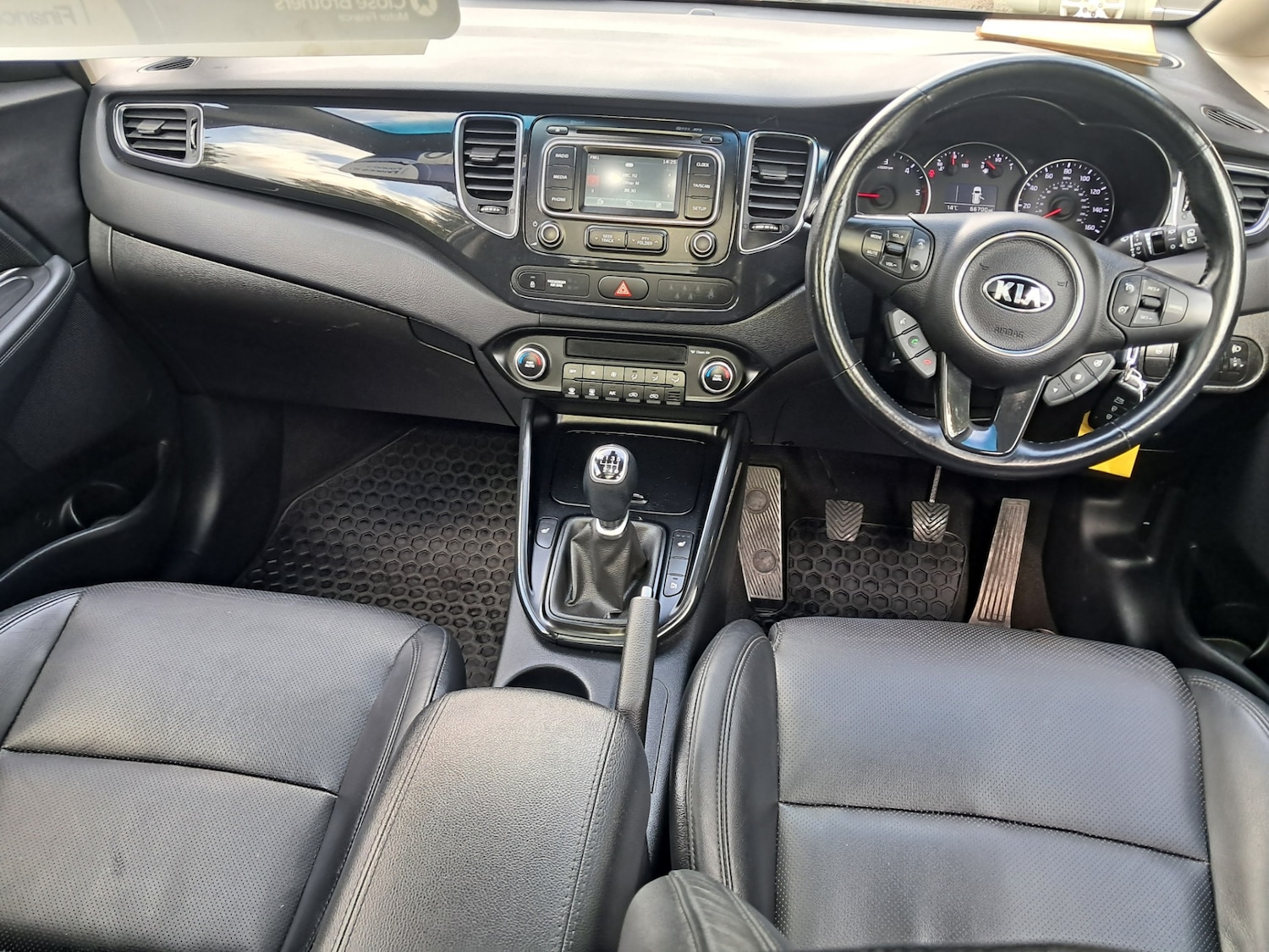 Used Kia Carens 2014 for sale - 75894686: Photo 15
