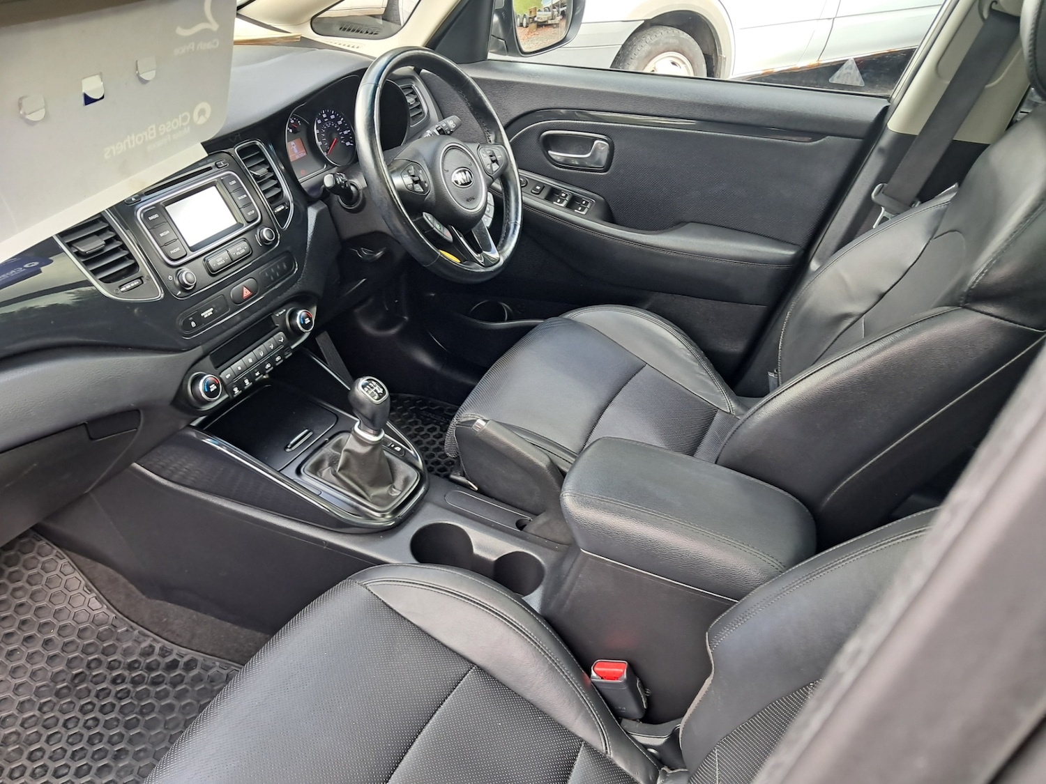 Used Kia Carens 2014 for sale - 75894686: Photo 21