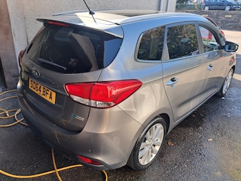 Used Kia Carens 2014 for sale - 75894686: Photo