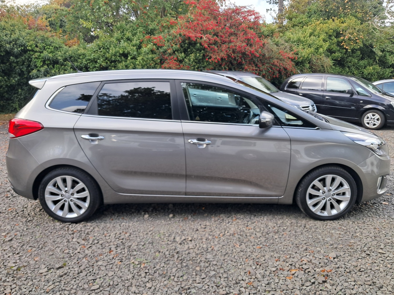 Used Kia Carens 2014 for sale - 75894686: Photo 5