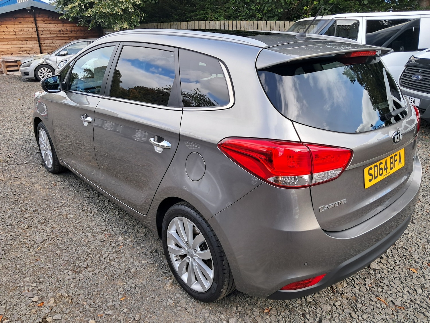 Used Kia Carens 2014 for sale - 75894686: Photo 6