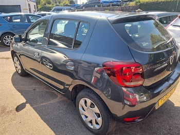 Used Dacia Sandero 2019 for sale - 79140634: Photo