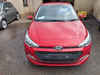 Used Hyundai i20 2017 for sale - 79124939: Photo