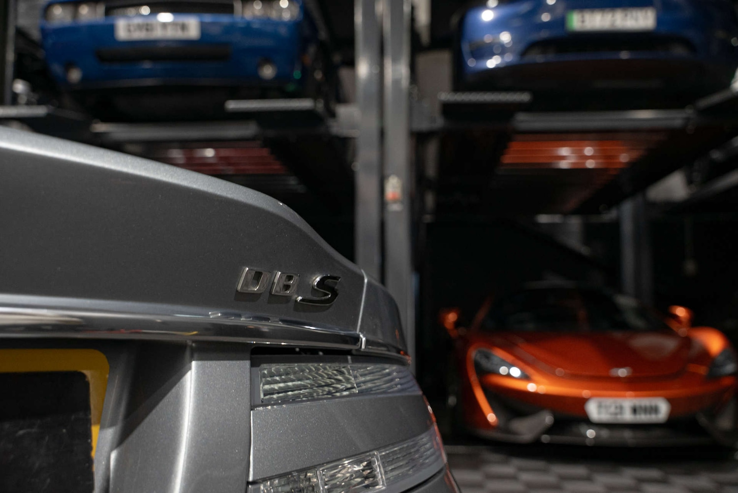 Used Aston Martin DBS 2010 for sale - 77350575: Photo 26