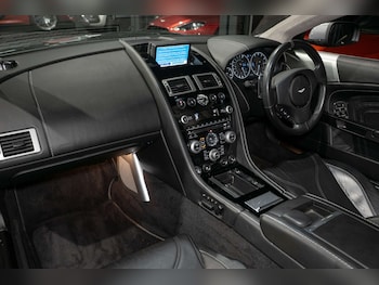 Used Aston Martin DBS 2010 for sale - 77350575: Photo