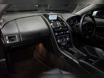 Used Aston Martin Vantage 2010 for sale - 79871720: Photo