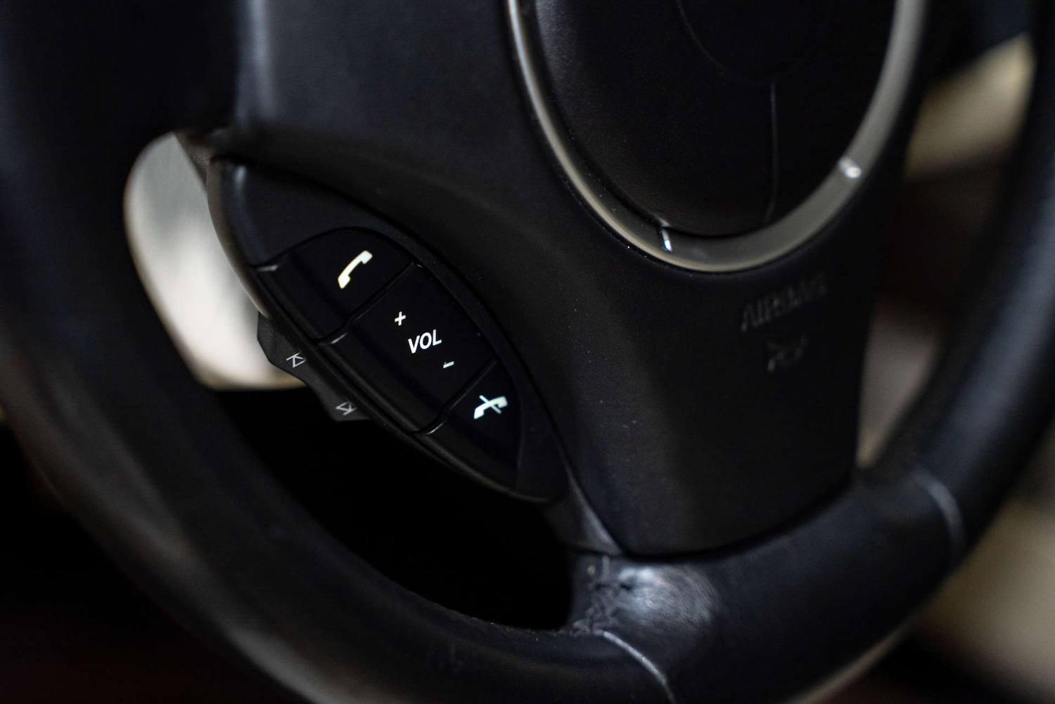 Used Aston Martin Rapide 2010 for sale - 77905880: Photo 28