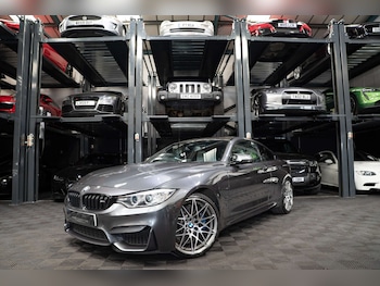 Used BMW M4 2017 for sale - 79098088: Photo