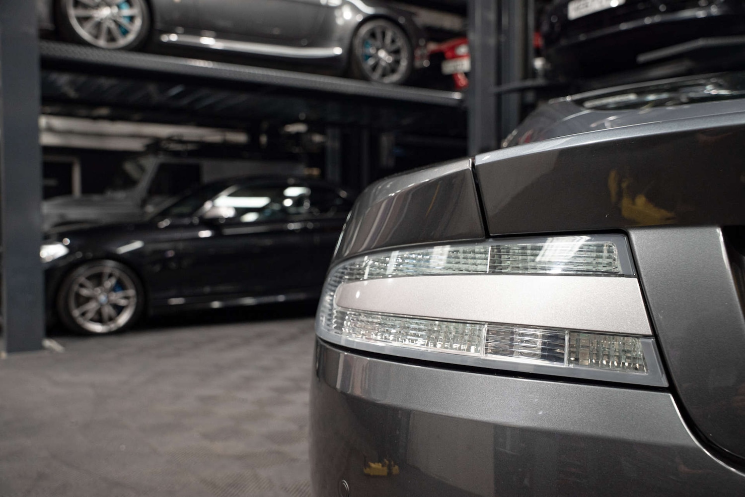 Used Aston Martin DB9 2005 for sale - 77329454: Photo 16