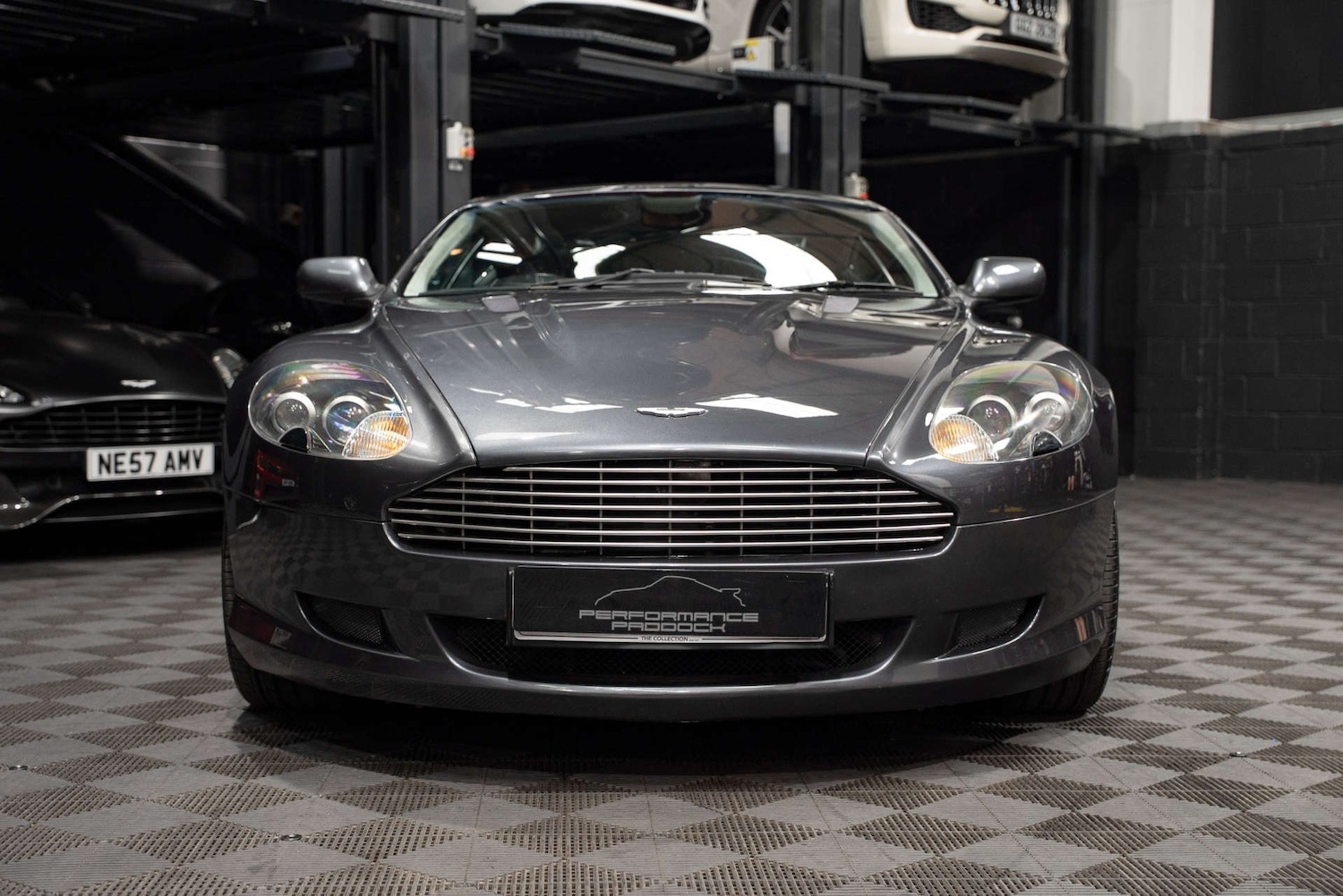 Used Aston Martin DB9 2005 for sale - 77329454: Photo 5