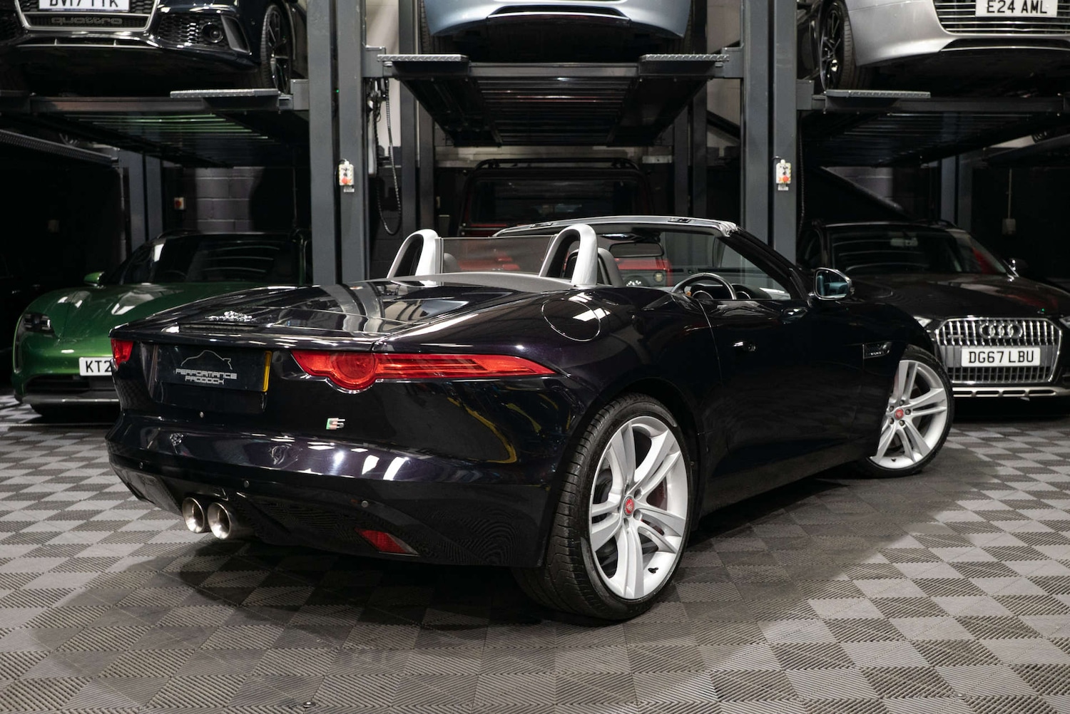 Used Jaguar F-Type 2013 for sale - 78083475: Photo 10